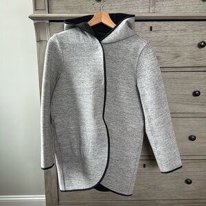 Lululemon sculpted reversible jacket